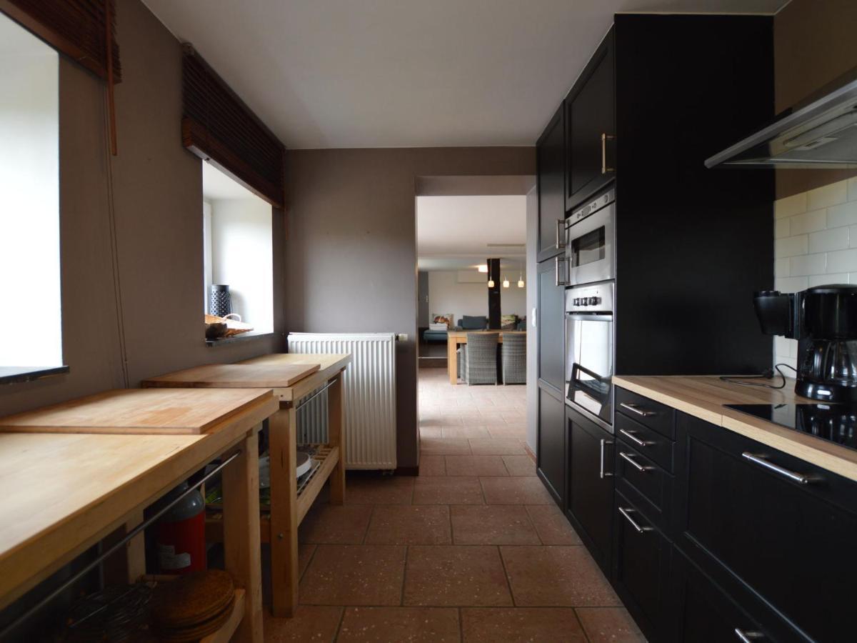 Leuk Huis Met Zwembad Cetturu Eksteriør billede