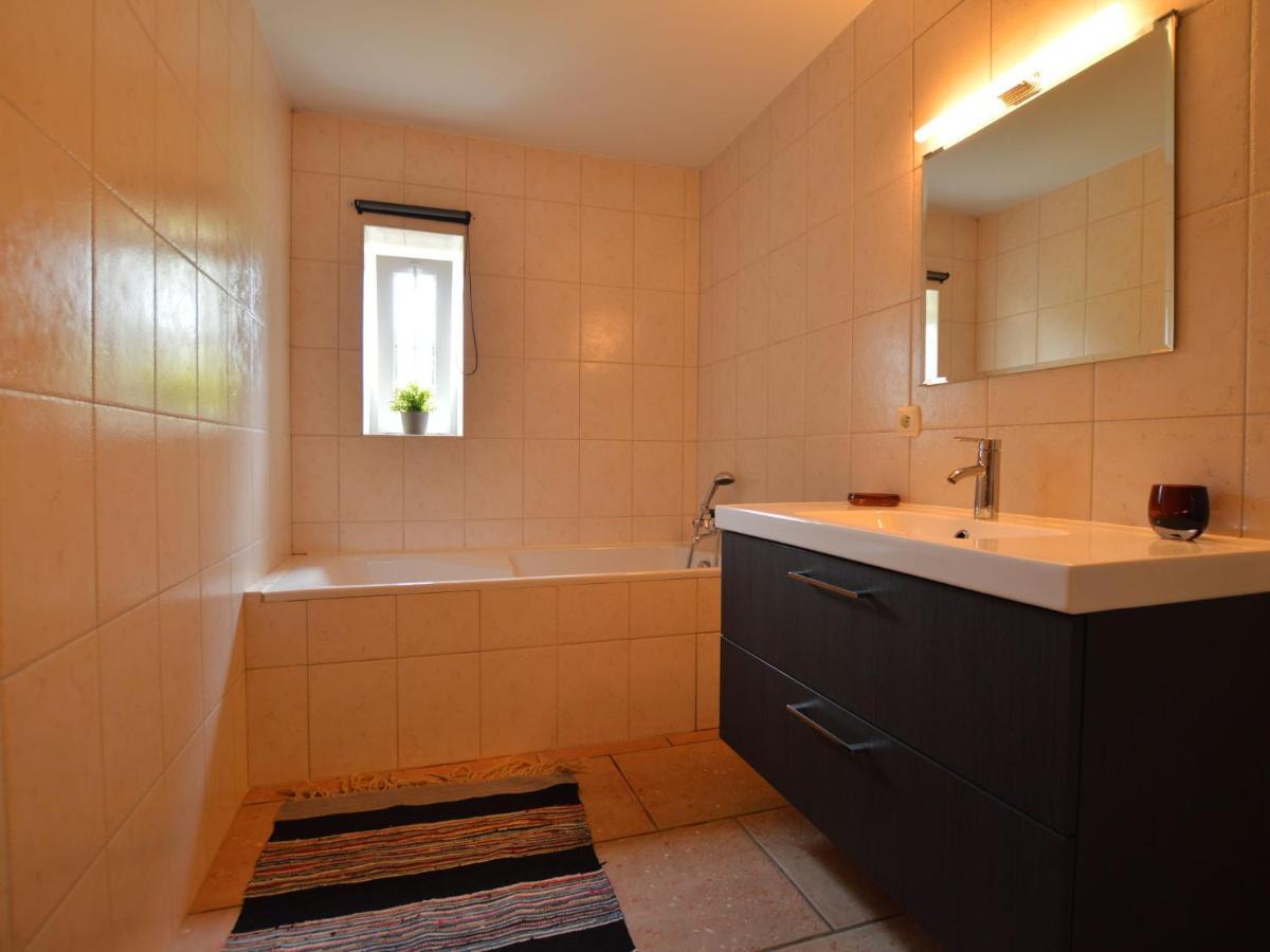 Leuk Huis Met Zwembad Cetturu Værelse billede