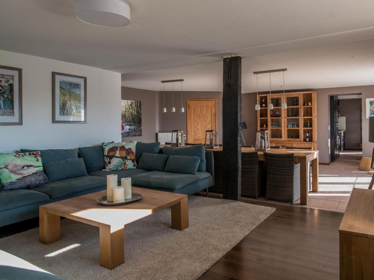 Leuk Huis Met Zwembad Cetturu Eksteriør billede